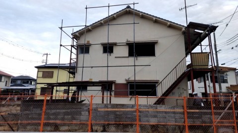 明石市　木造2F建アパート　解体工事サムネイル
